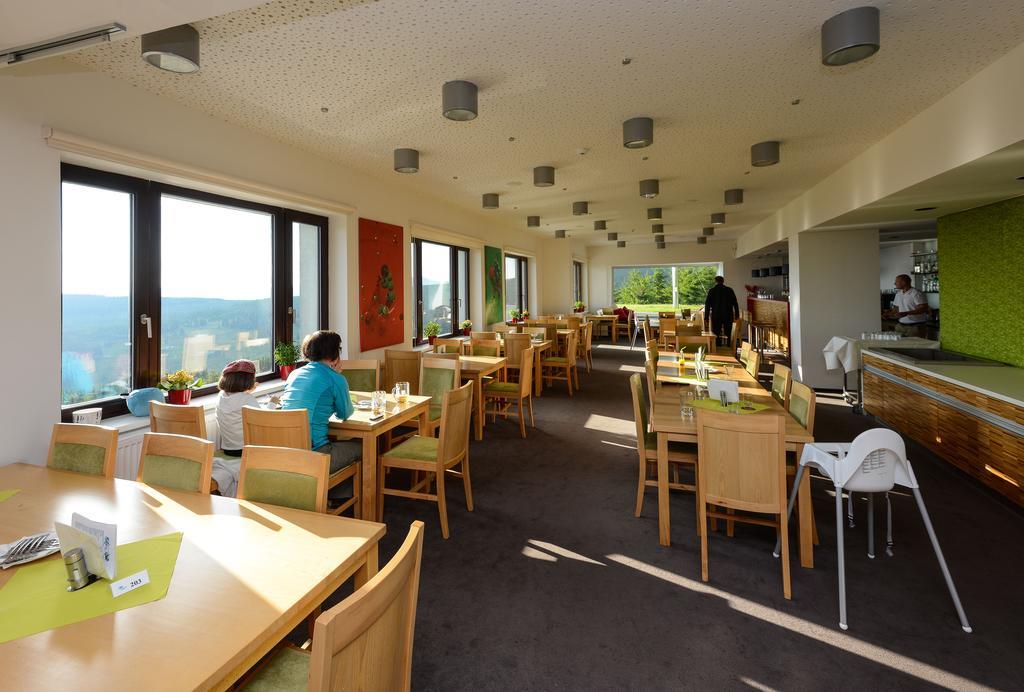Horsky Hotel Friesovy Boudy Strážné エクステリア 写真